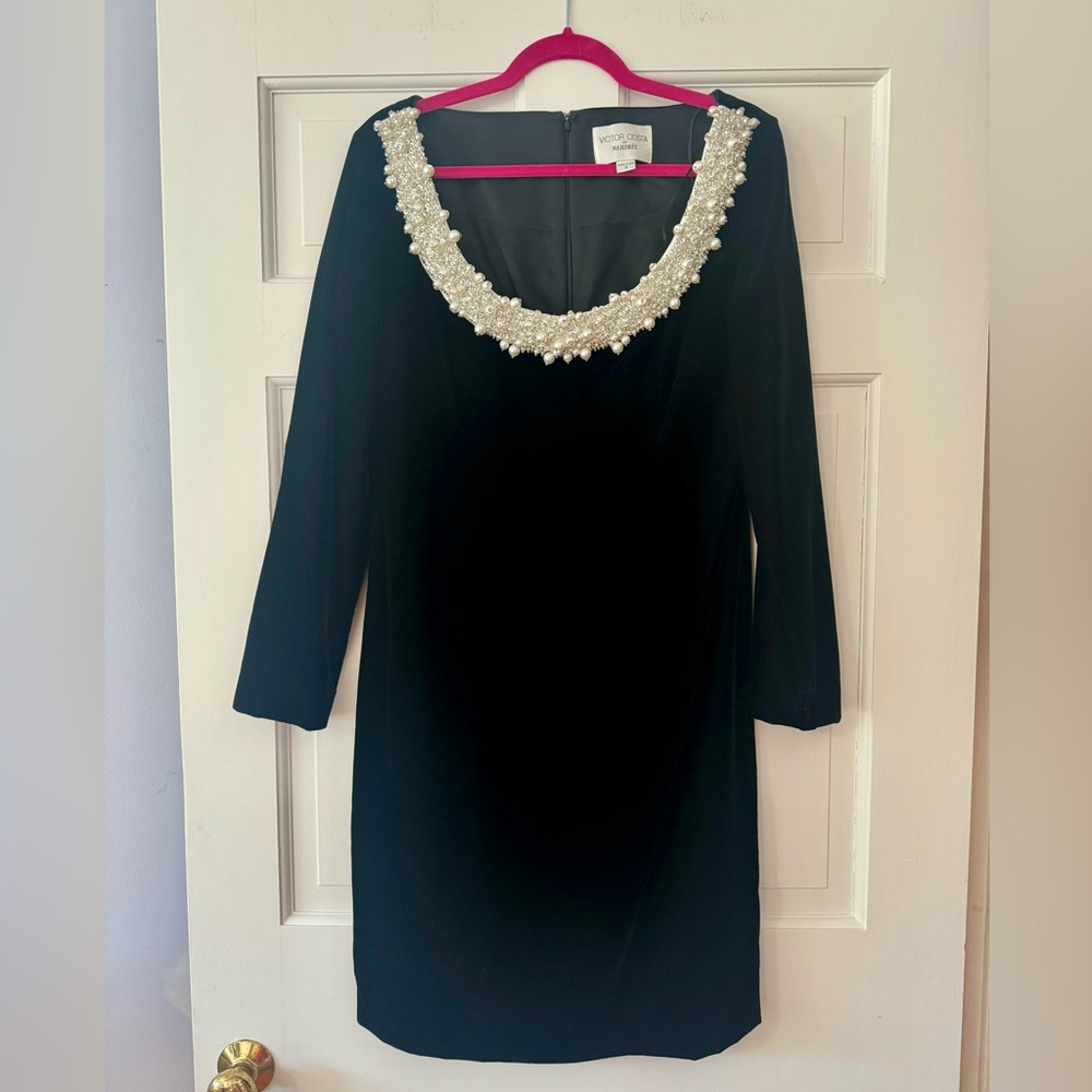 Victor Costa by NAHDRÉE Black Velvet Dress